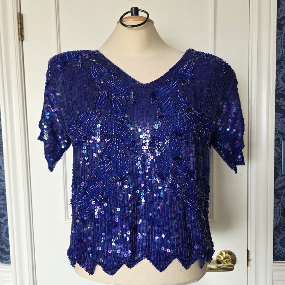Hamells cobalt blue short sleeve sequined beaded blouse - Sz Sm to Med